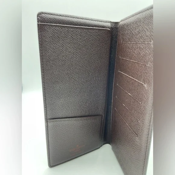 Louis Vuitton Damier Checkbook Long Wallet - Picture 6 of 10